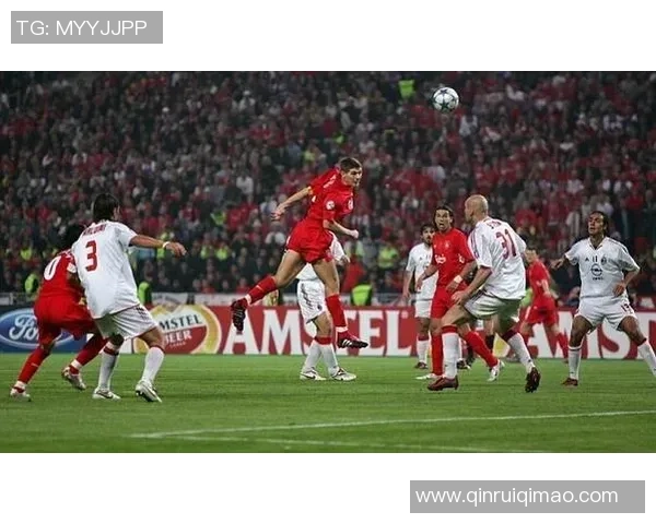 曼联对阵伊斯坦布尔精彩视频回顾与赛后分析分享